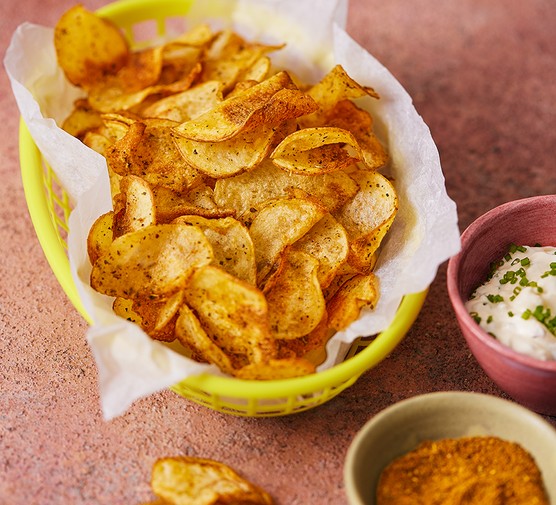A basket of air-fryer crisps