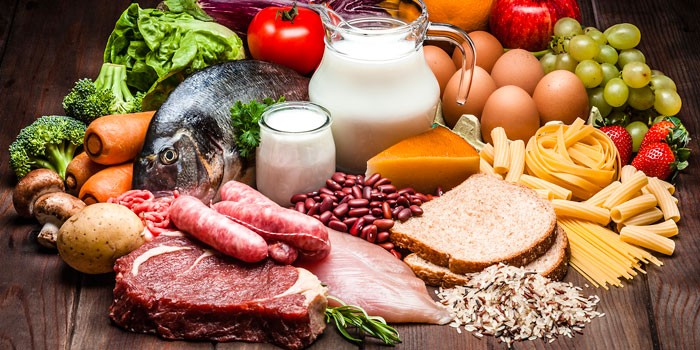 Protein and carbs – have I got the balance right? A selection of foods on a table